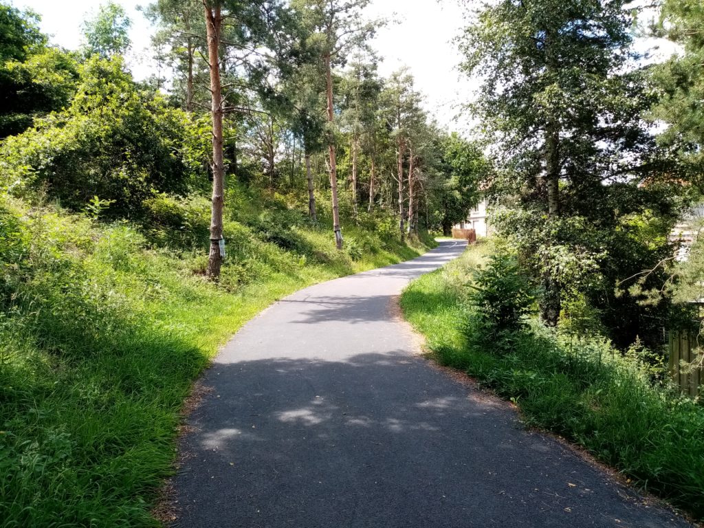 voie verte à roche la moliere axe couronne ouest du plan vélo metropolitain de saint-etienne metropole à proximité du Bd Puit Charles